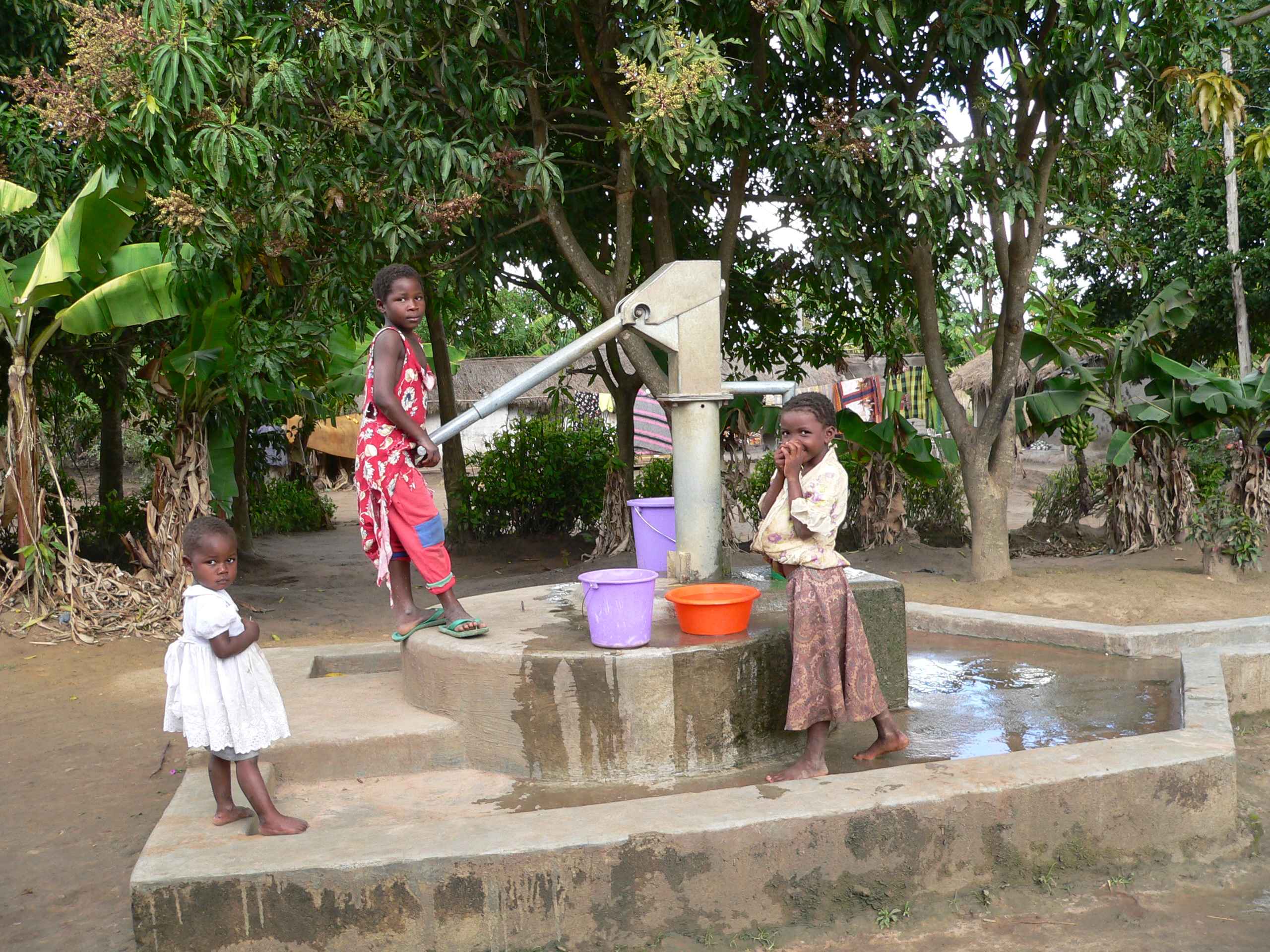 Photo 4 from WATER WELLS FOR AFRICA